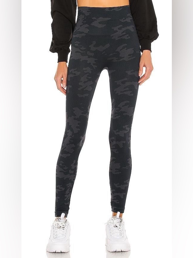 Spanx Camo High Rise Leggings Size S Slimming Shapewear Compression